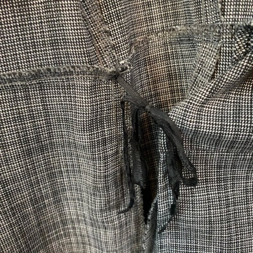 The limited Gray plaid wrapped skirt - Picture 6 of 8